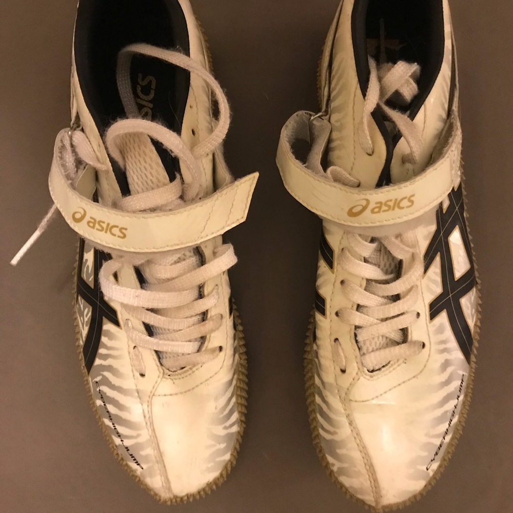 ASICS high jump spikes